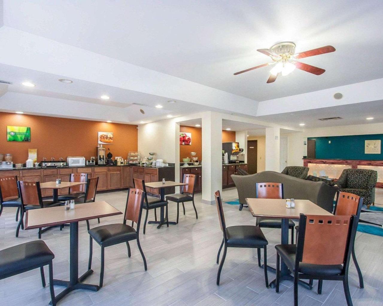 Econo Lodge Inn & Suites Centerville Buitenkant foto